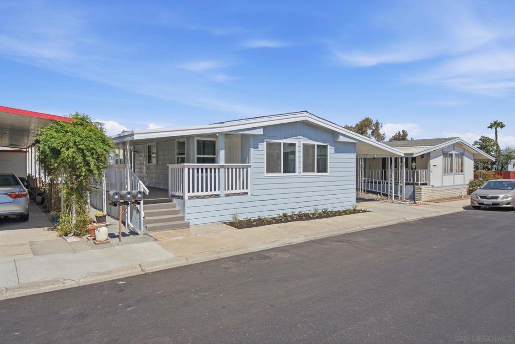 MLS #260017069SD image #0
