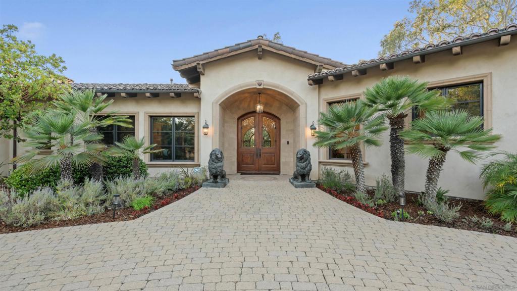 MLS #260017090SD image #0