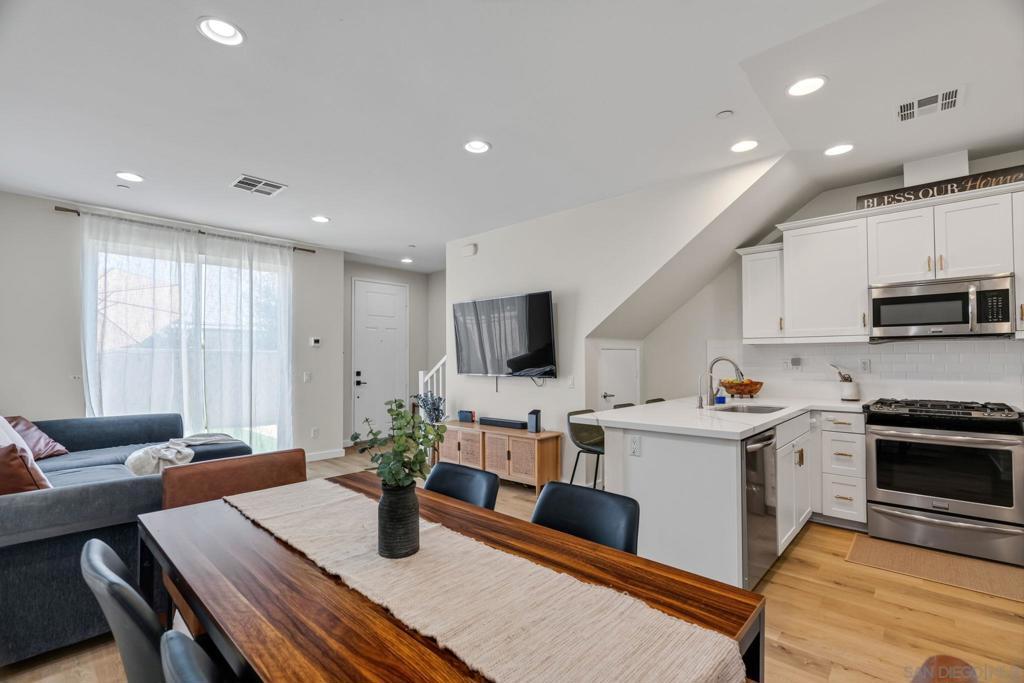 MLS #260017297SD image #0