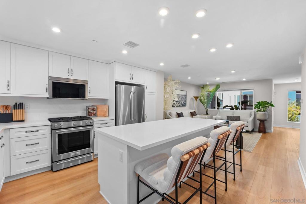 MLS #260017350SD image #0
