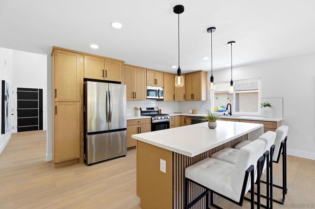 MLS #260017354SD image #0