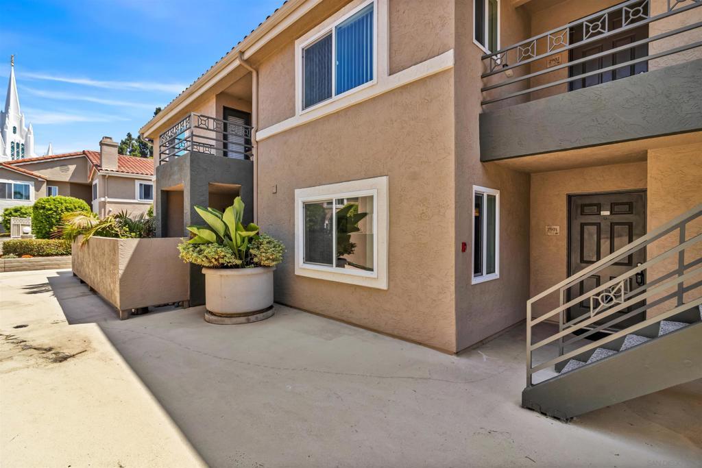 MLS #260017568SD image #0