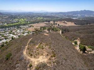 MLS #260017590SD image #0