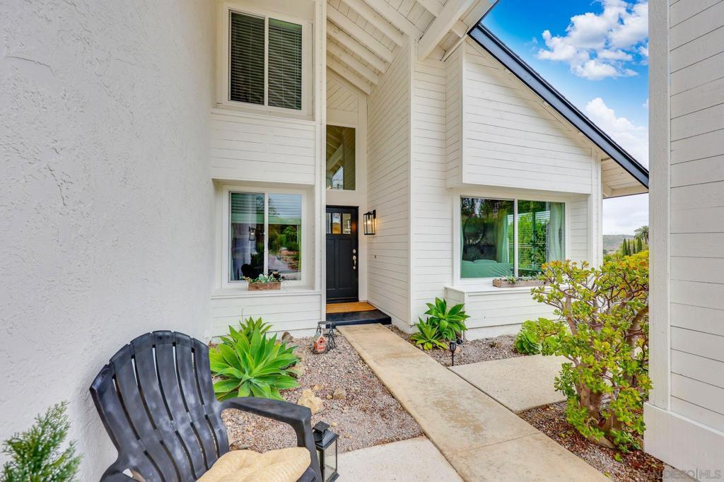 MLS #260017931SD image #0