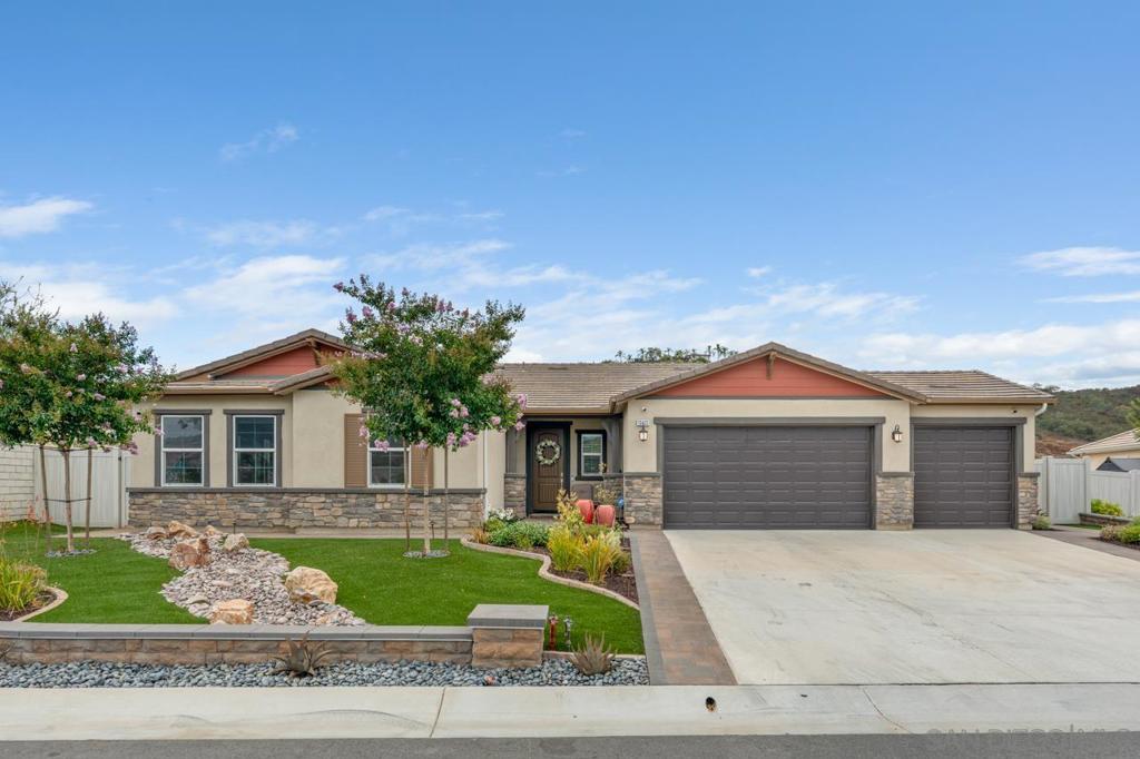 MLS #260018068SD image #0