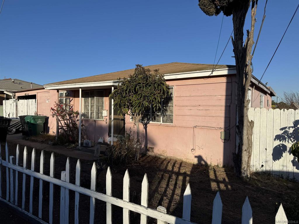 MLS #260018071SD image #0