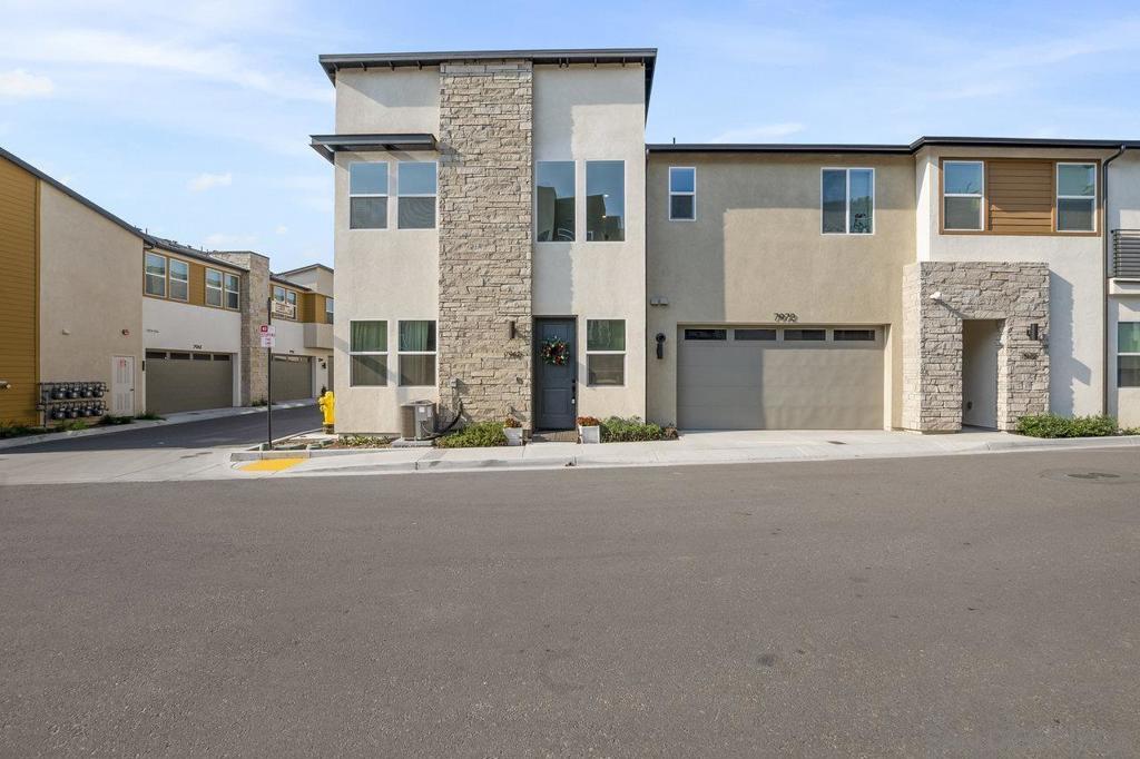 MLS #260018310SD image #0