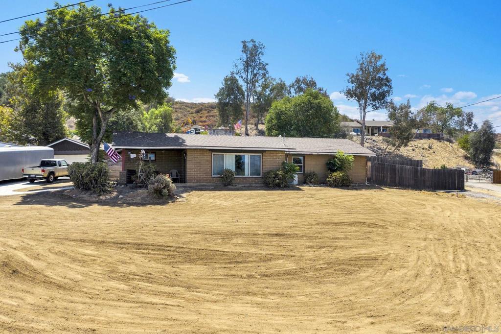 MLS #260018350SD image #0