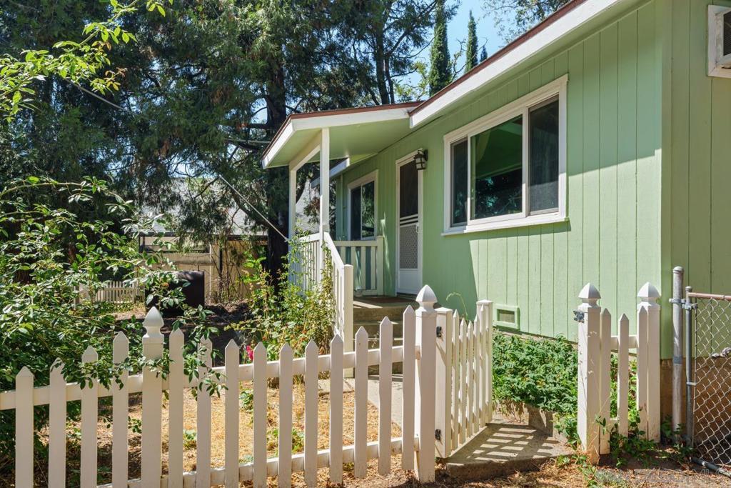 MLS #260018507SD image #0