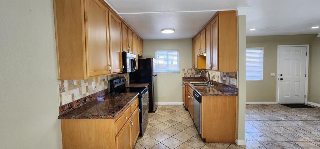 MLS #260018568SD image #0