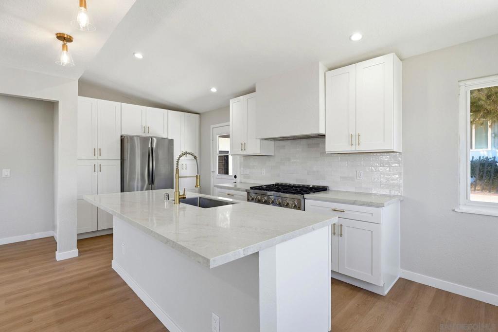 MLS #260018583SD image #0