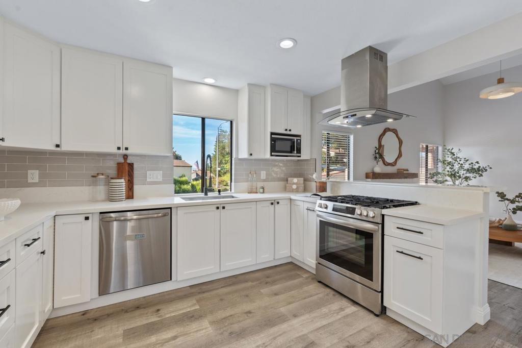 MLS #260018698SD image #0