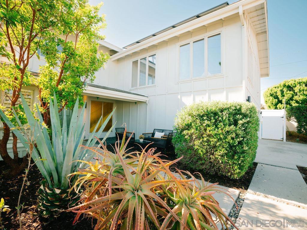 MLS #260018762SD image #0
