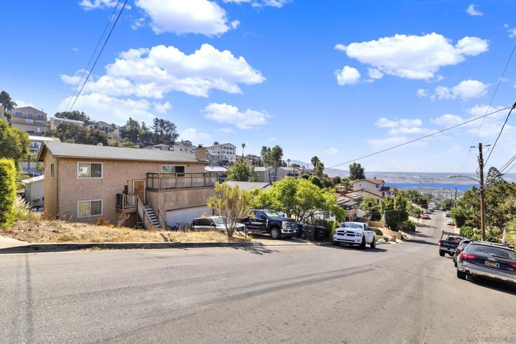 MLS #260018851SD image #0
