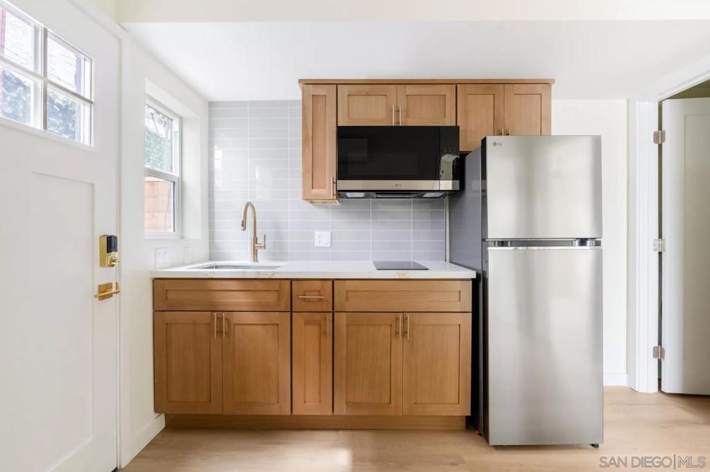 722 E 116Th Los Angeles CA 90059 | MLS #260018925SD 45 MLS #260018925SD image #0