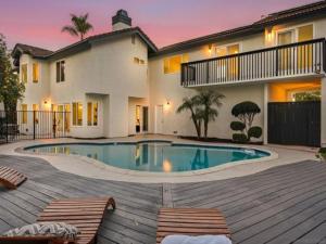 MLS #260018986SD image #0