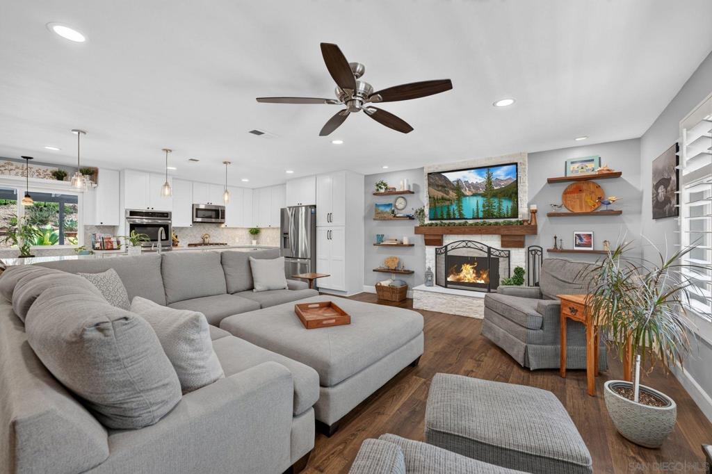 MLS #260018987SD image #0
