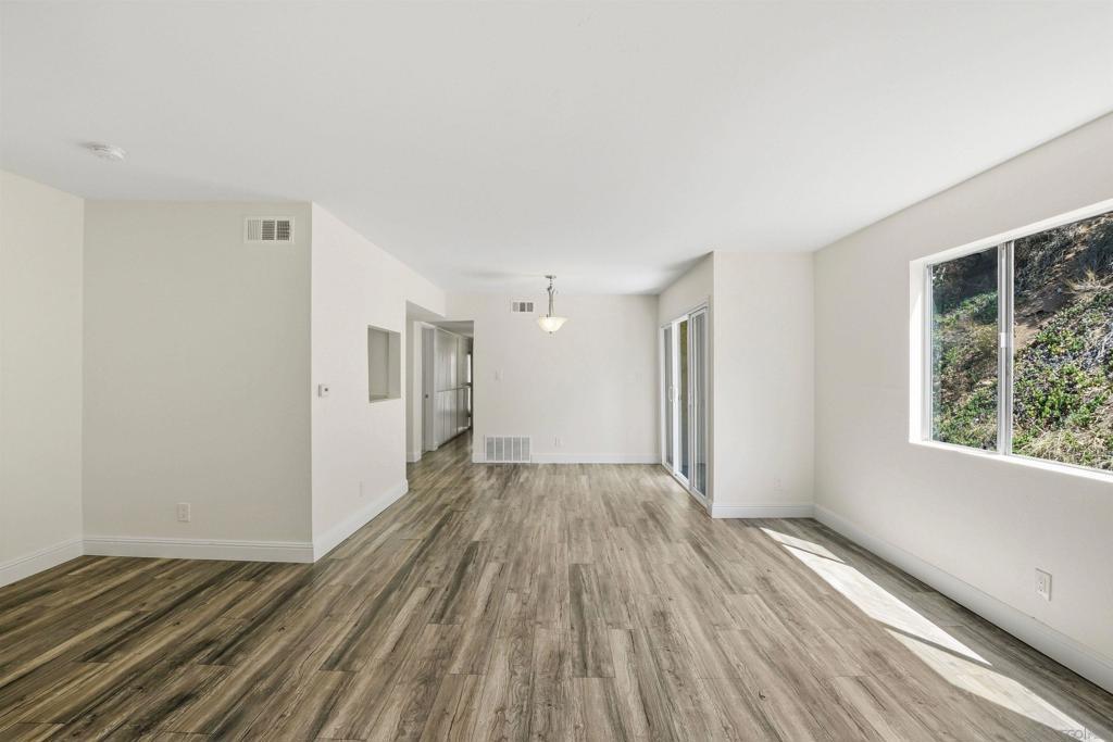 MLS #260019004SD image #0