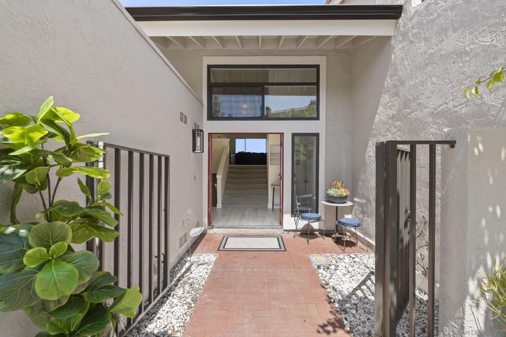 MLS #260019342SD image #0