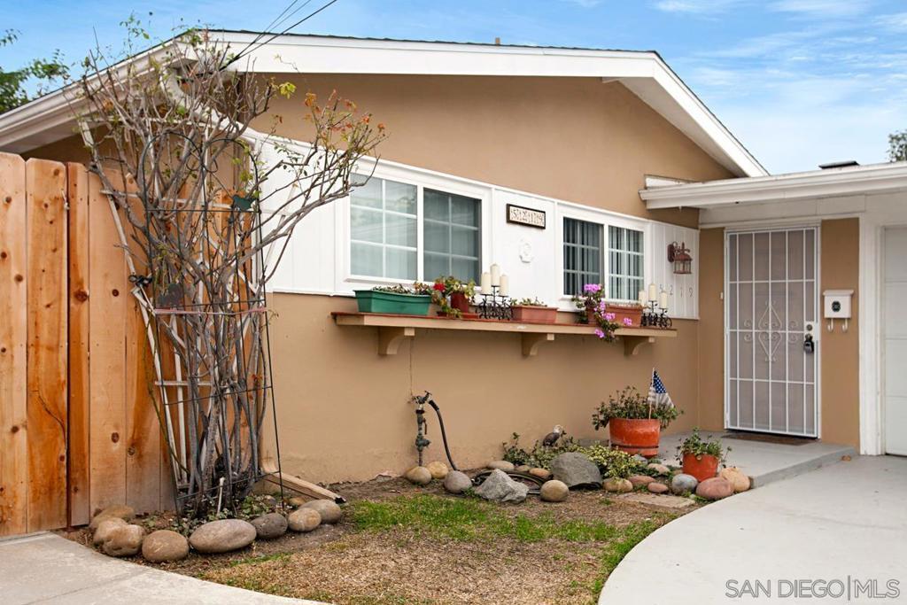 MLS #260019361SD image #0