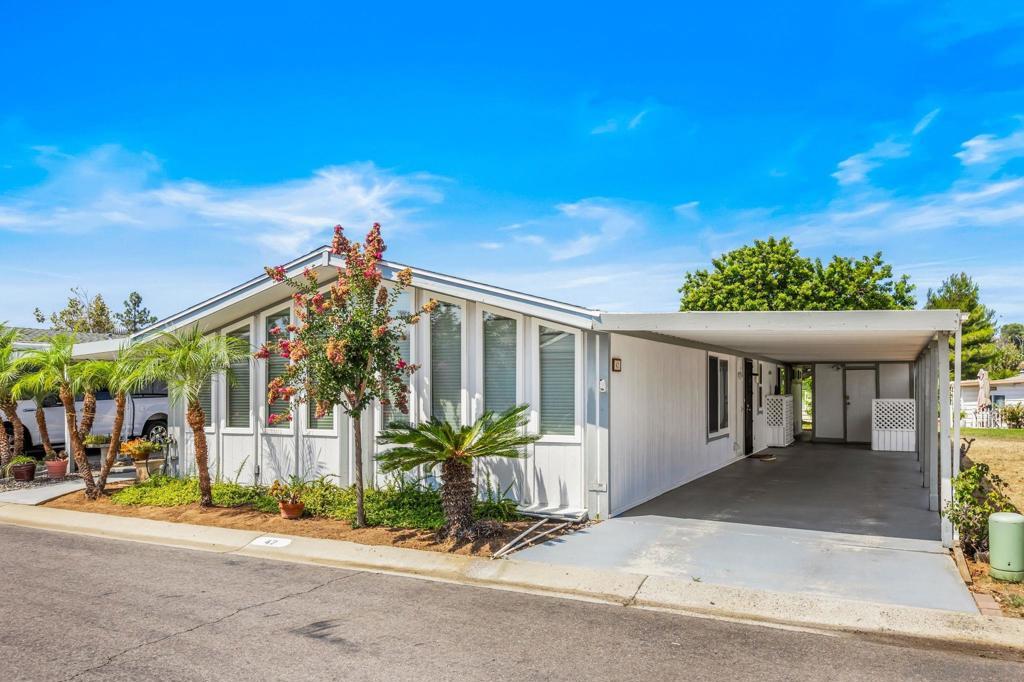 MLS #260019638SD image #0