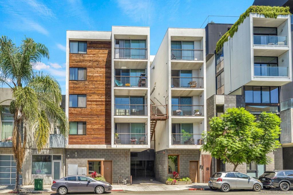 1941 Columbia #302 San Diego CA 92101 | MLS #260019670SD 45 MLS #260019670SD image #0