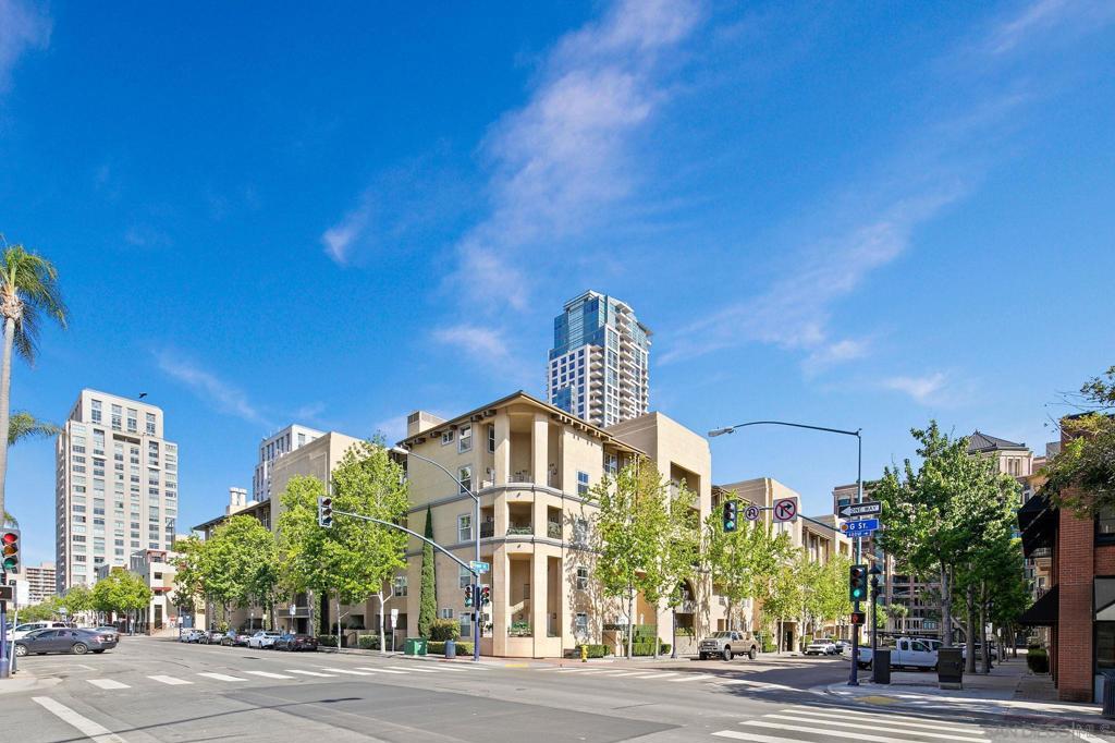 301 W G St #307 San Diego CA 92101 | MLS #260019969SD 45 MLS #260019969SD image #0