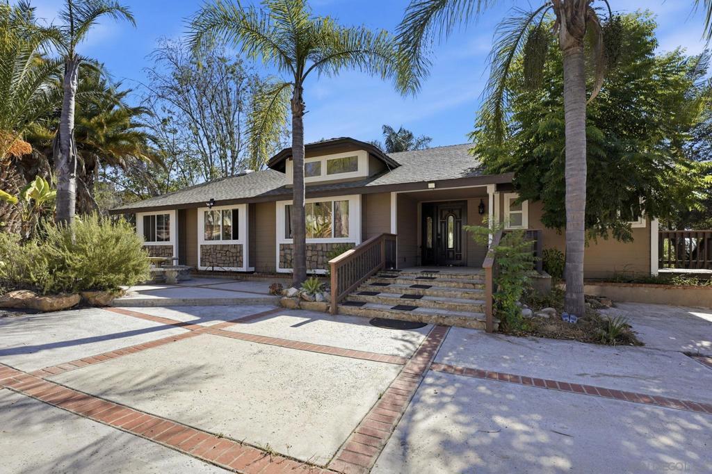 MLS #260020299SD image #0