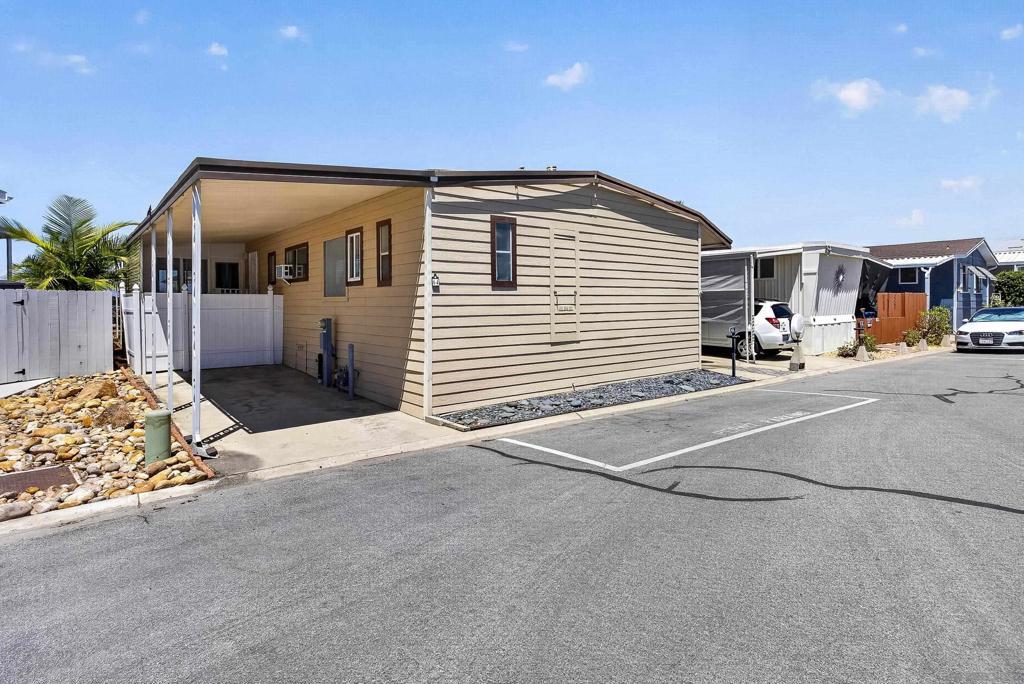 MLS #260020359SD image #0