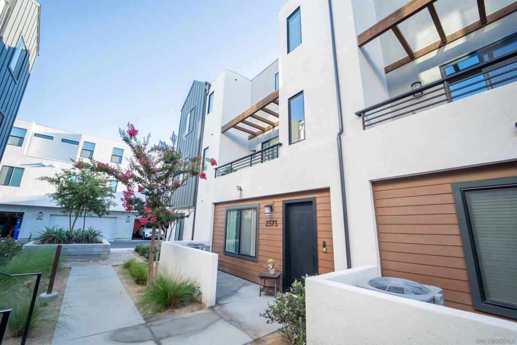 MLS #260020365SD image #0