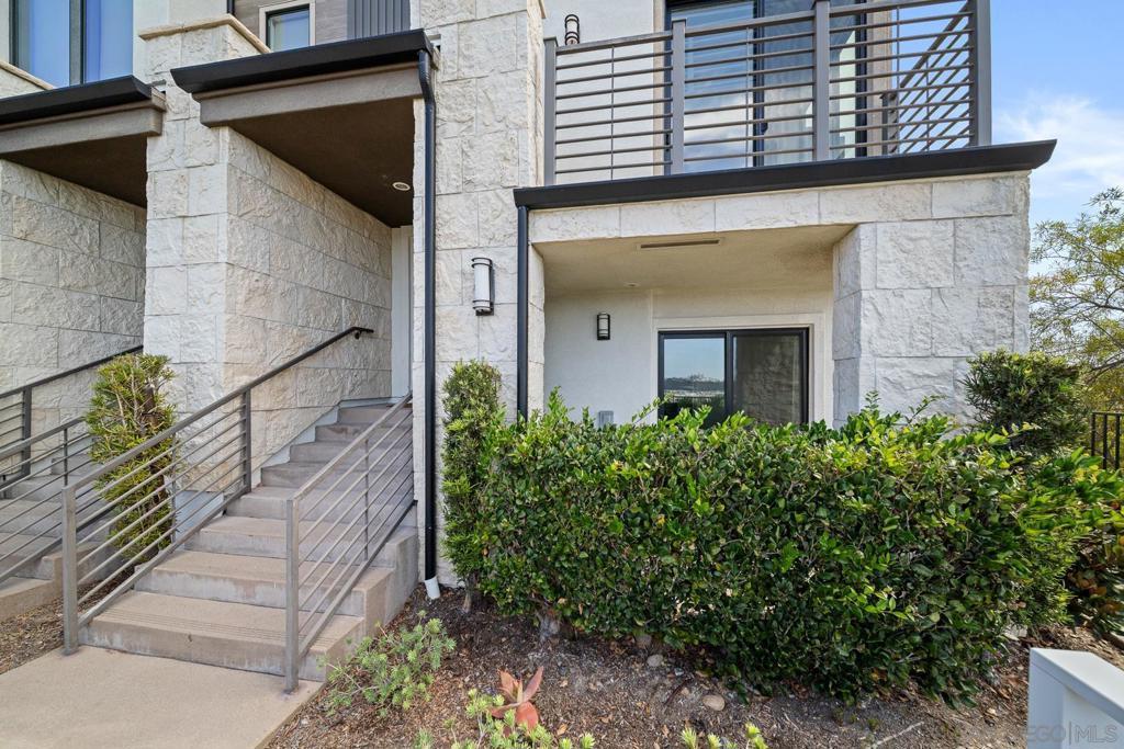 MLS #260020382SD image #0
