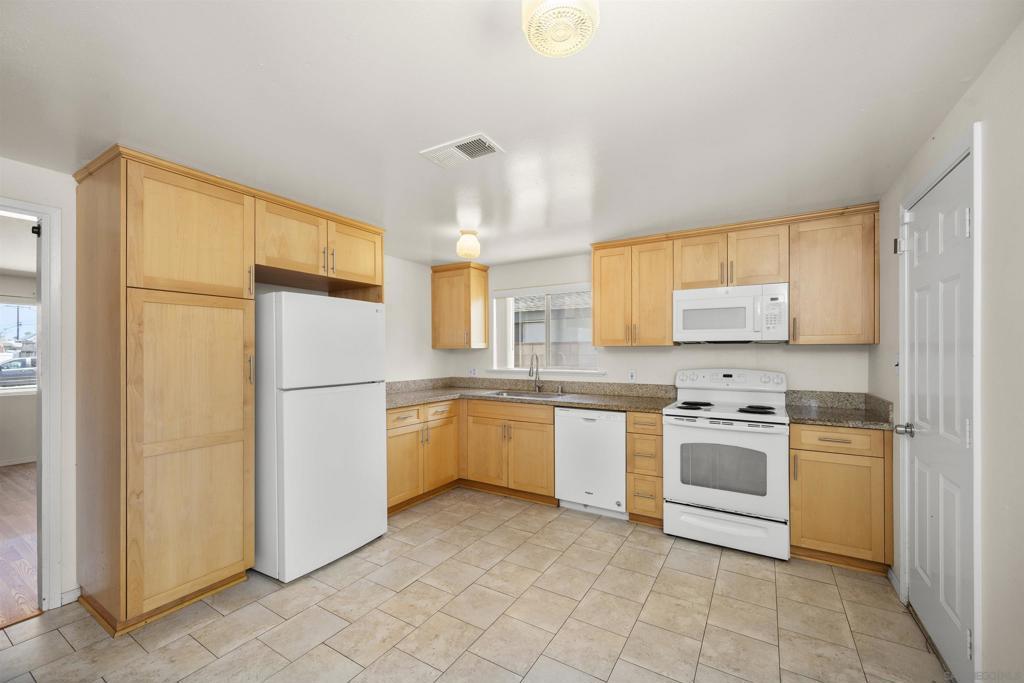 MLS #260020411SD image #0