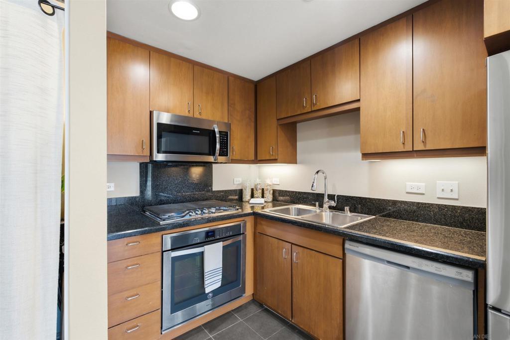 550 15th St. #207 San Diego CA 92101 | MLS #260020914SD 45 MLS #260020914SD image #0