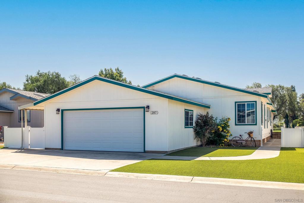 MLS #260021033SD image #0