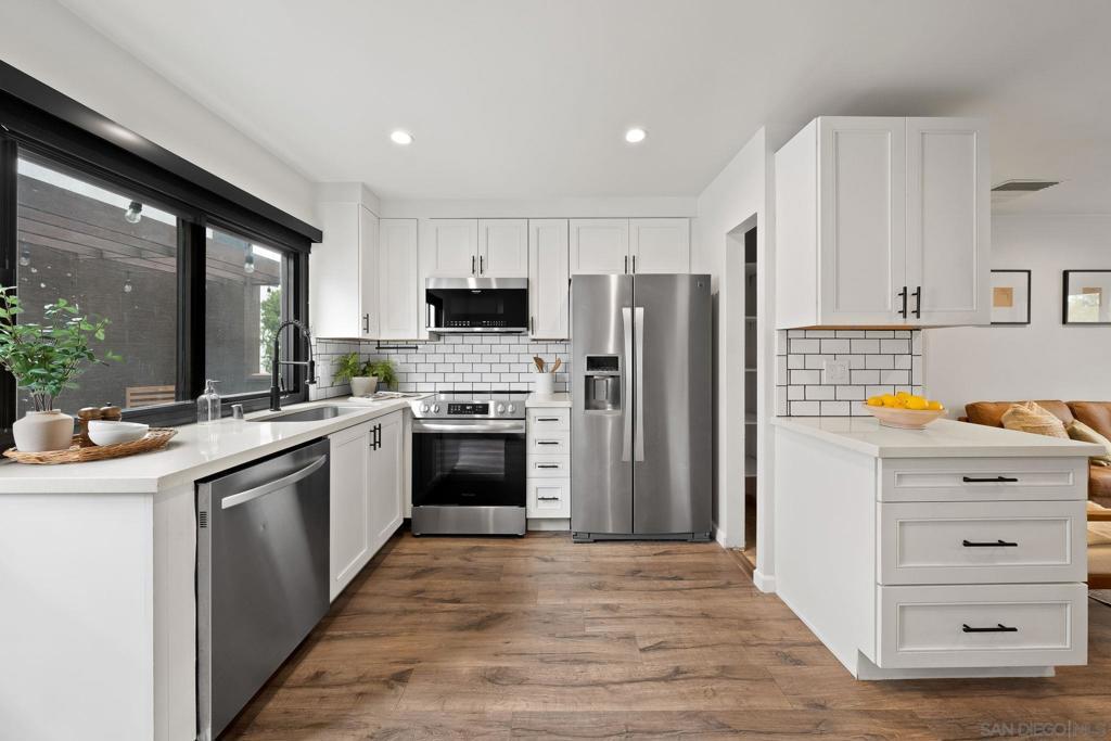 MLS #260021376SD image #0