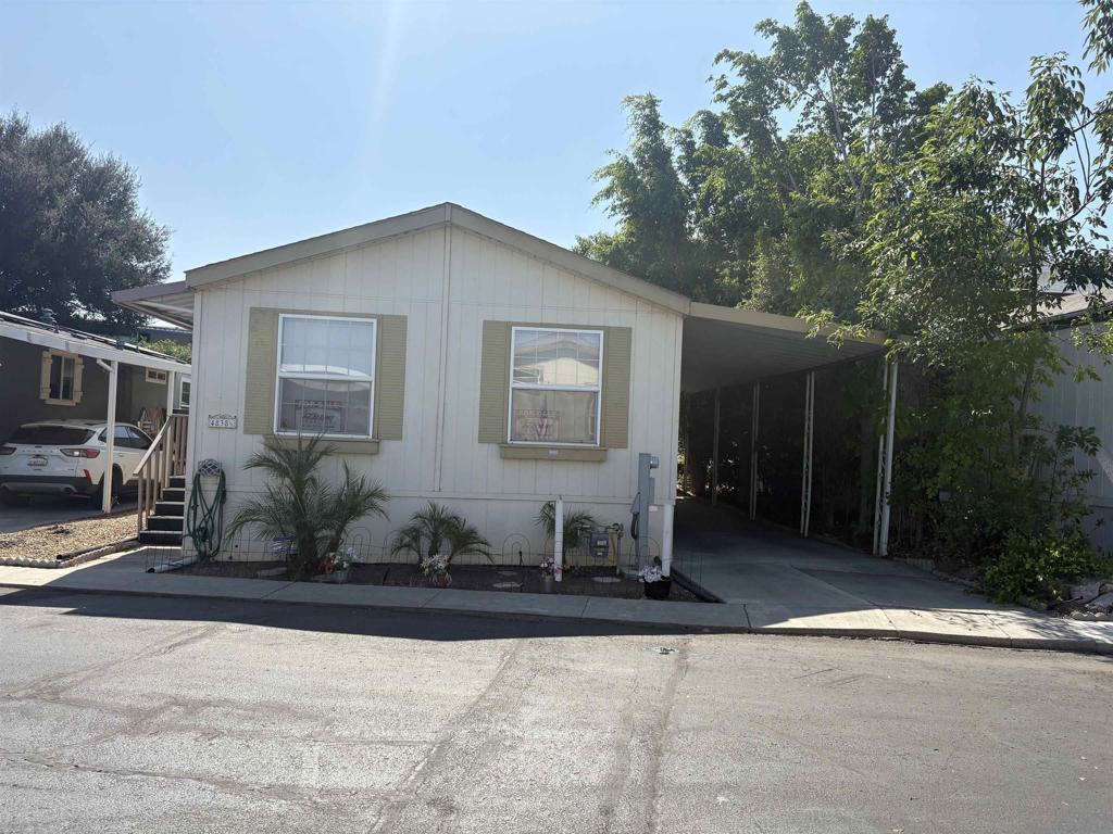 MLS #260021387SD image #0