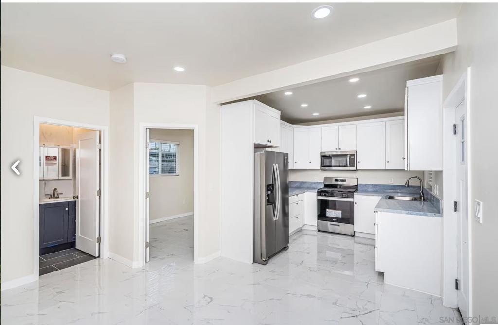 MLS #260021905SD image #0