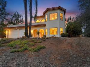 MLS #260022426SD image #0