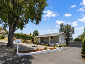 MLS #260022427SD image #0