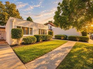 MLS #260022822SD image #0