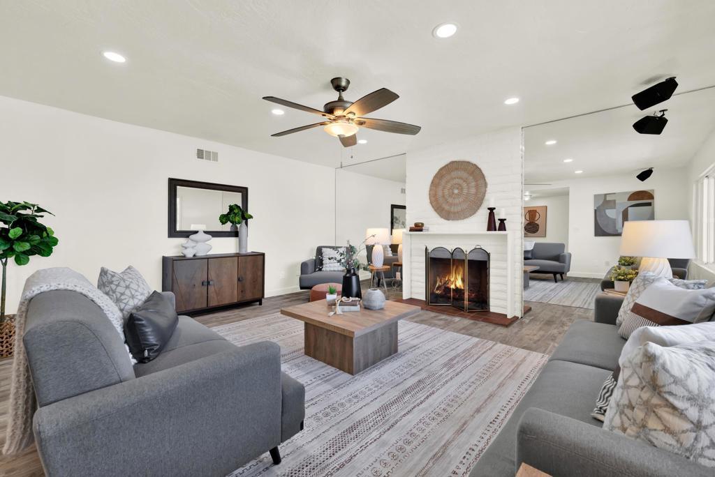 MLS #260022905SD image #0