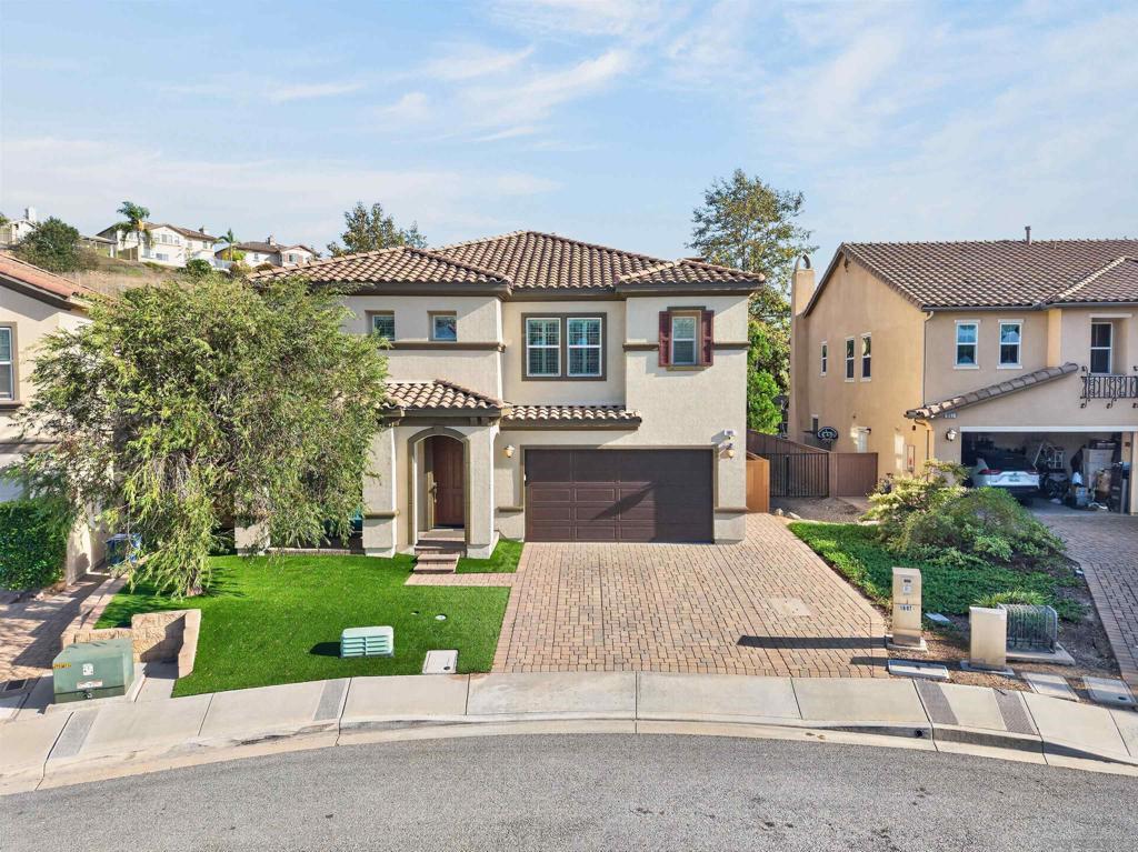 MLS #260022992SD image #0