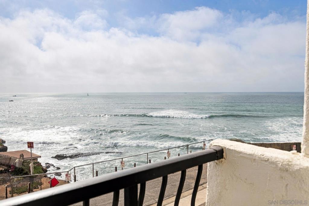 4878 Pescadero #202 San Diego CA 92107 | MLS #260023008SD 45 MLS #260023008SD image #0