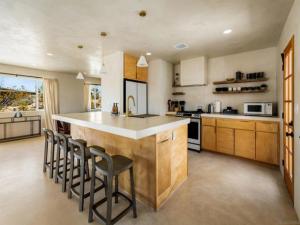 MLS #260023399SD image #0