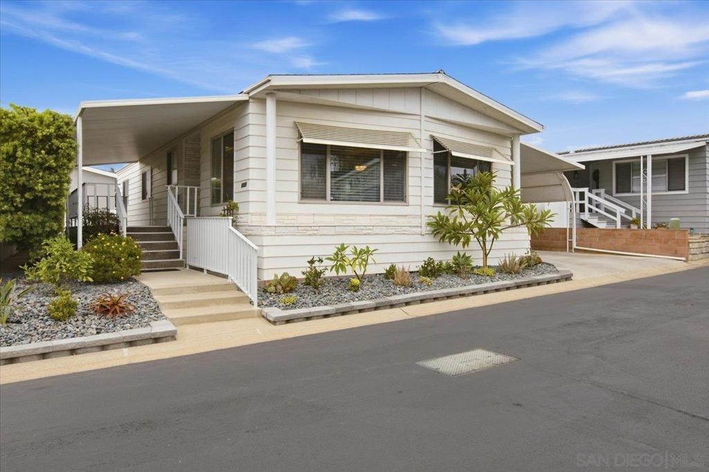 MLS #260023501SD image #0