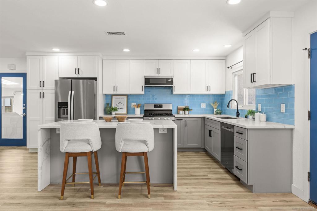 MLS #260023542SD image #0