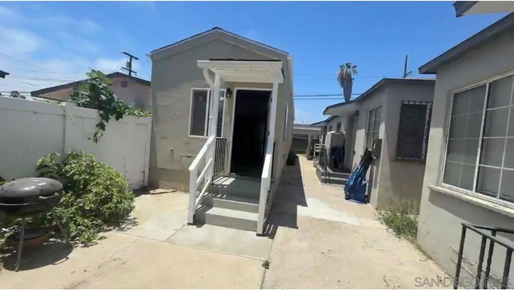 3772 Menlo Ave San Diego CA 92105 | MLS #260023818SD 41 MLS #260023818SD image #0