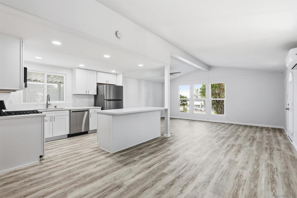 MLS #260023975SD image #0