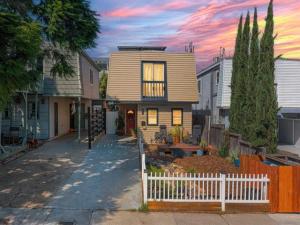 MLS #260024009SD image #0