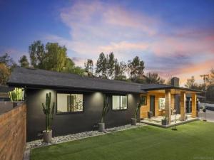 MLS #260024598SD image #0